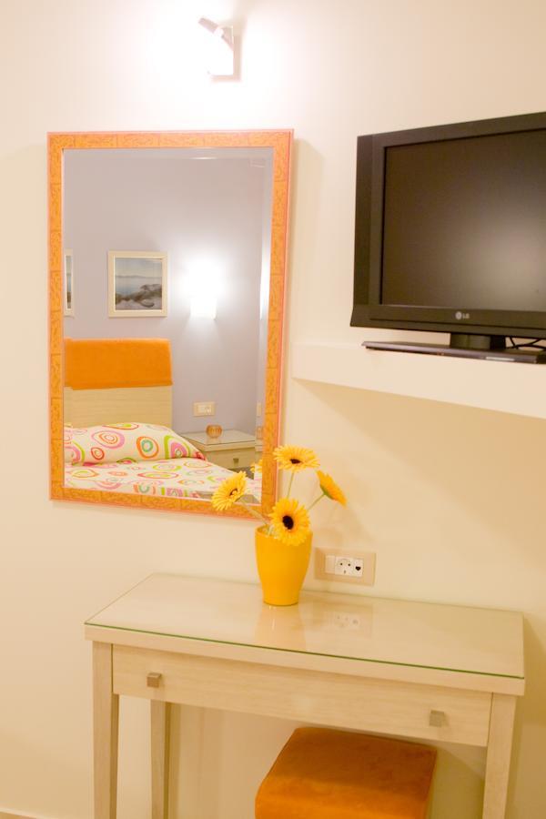 Amaryllis Hotel Apartments Толон Номер фото